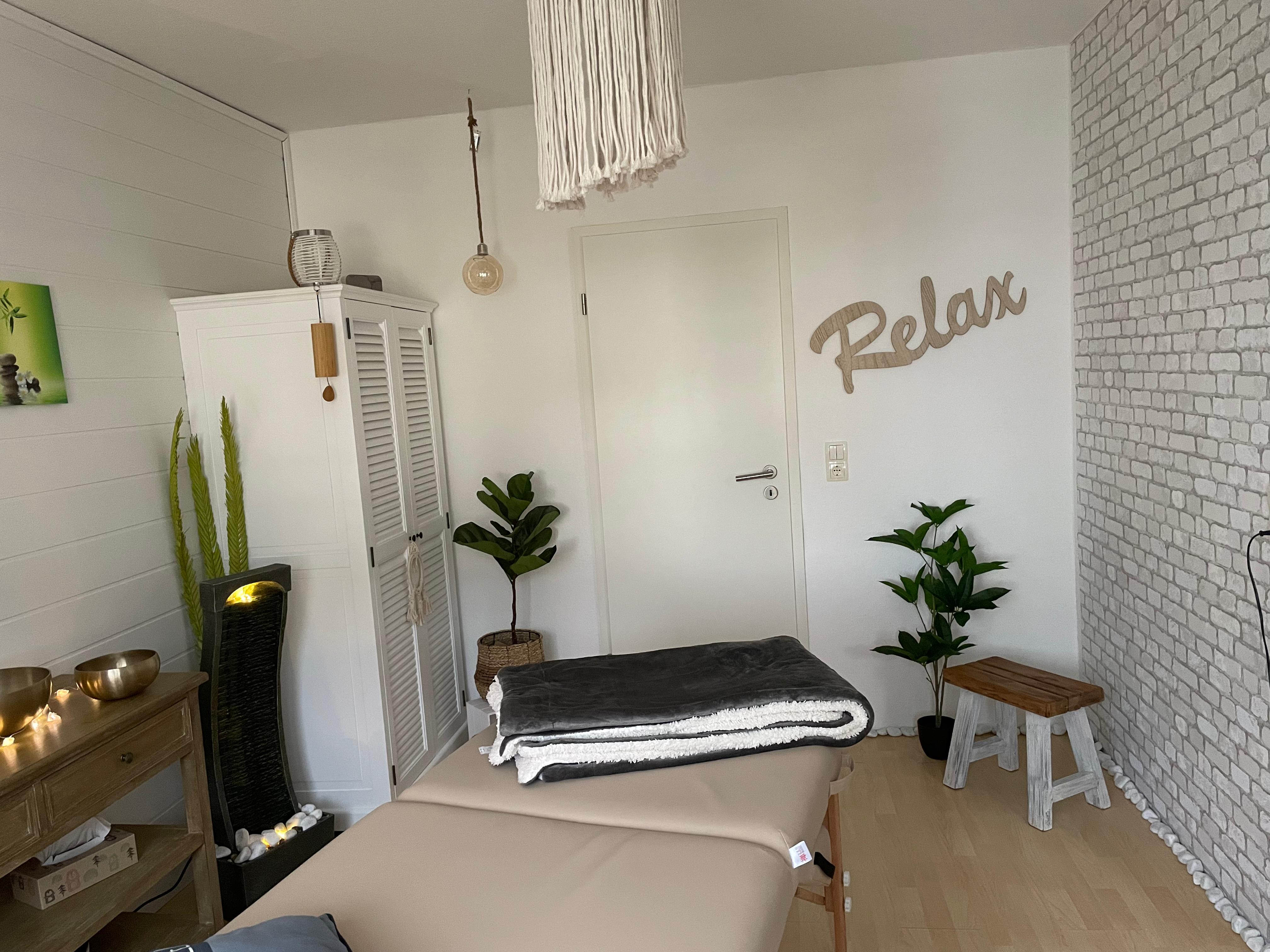 Wellnessmassagen Weddel, Cremlingen, Fußreflexzonenmassage, Fußbad, Lomi Lomi Massage Braunschweig